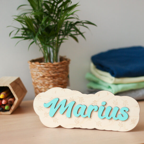 Plaque prénom feuilles Marius